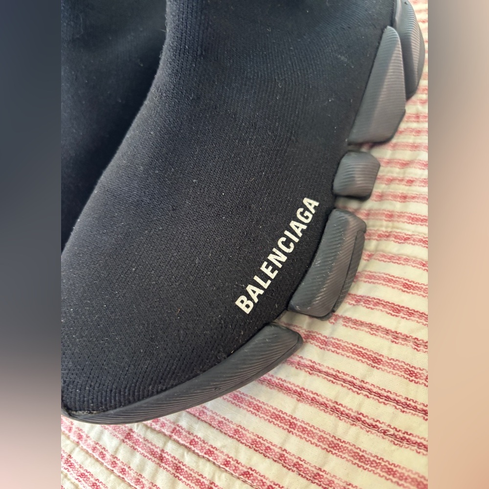 Balenciaga Speed 2.0 Monocolor Sneakers - Picture 5 of 11